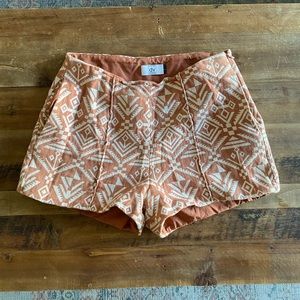 Dolce Vita Aztec shorts with pockets
